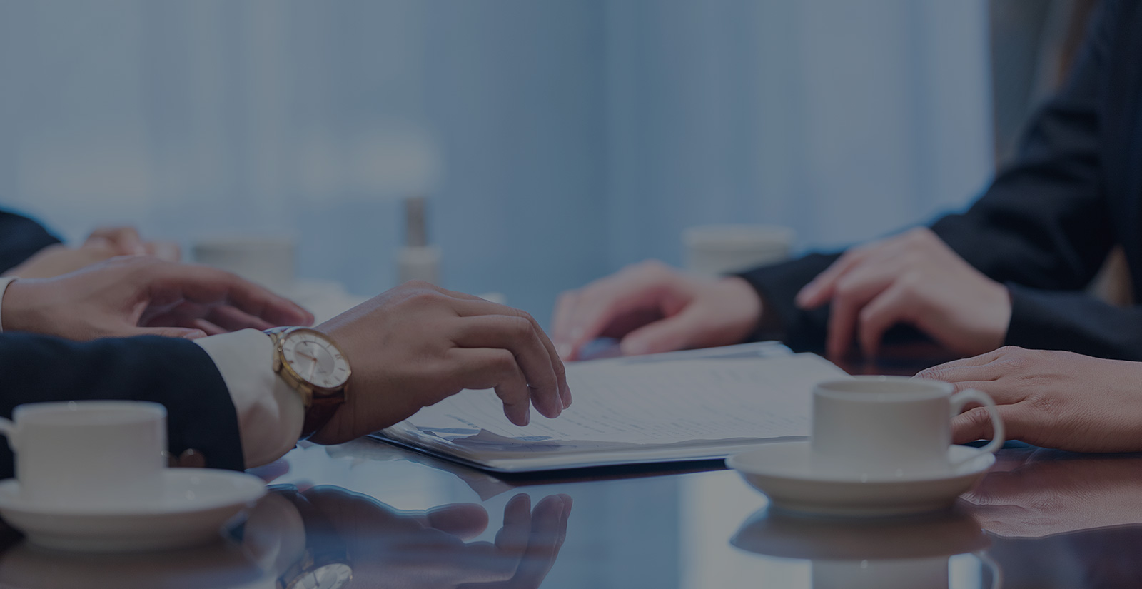 潔臣士更懂清潔，你身 邊的清潔顧問!